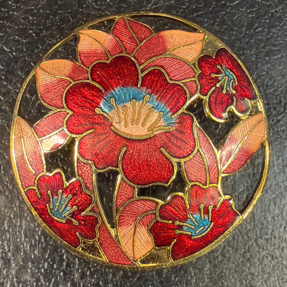 Vintage Cloisonne Enamel Floral Brooch Gold Tone Openwork Round Pin 1.5 Inch